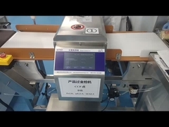 Полная структура принимает из нержавеющей 304 пищевого металлоискателя с толкательным стержнем и отталкивающим клапаном